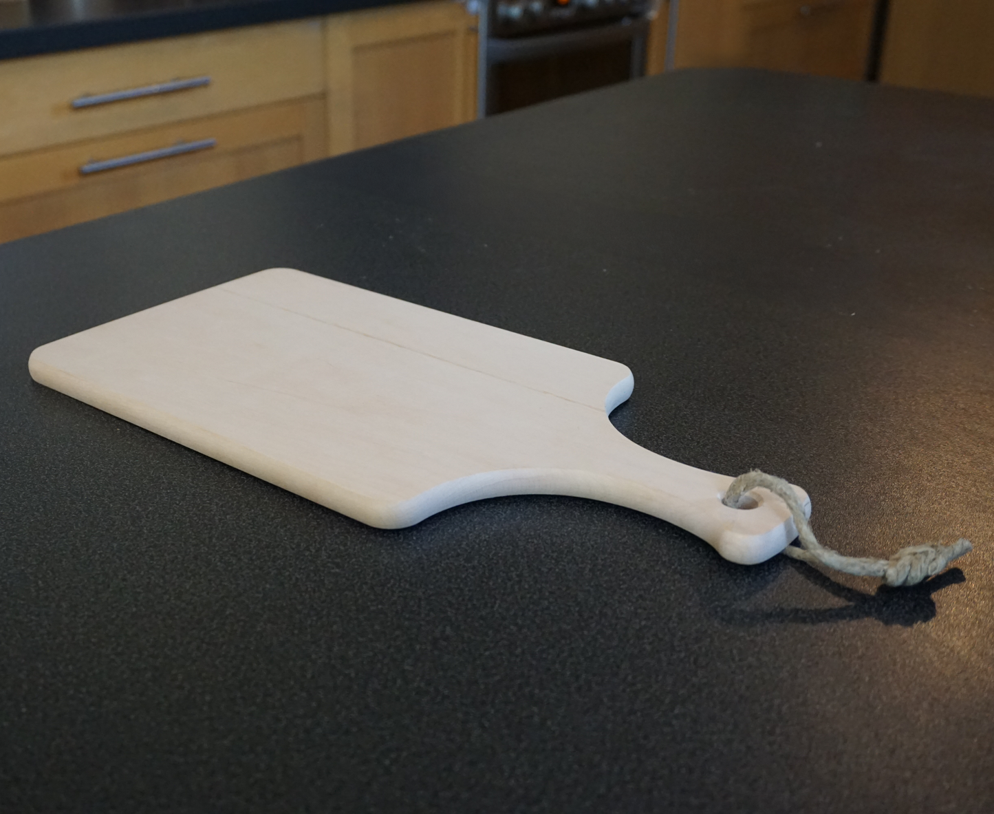 personnalisation gravure planche à découper en bois