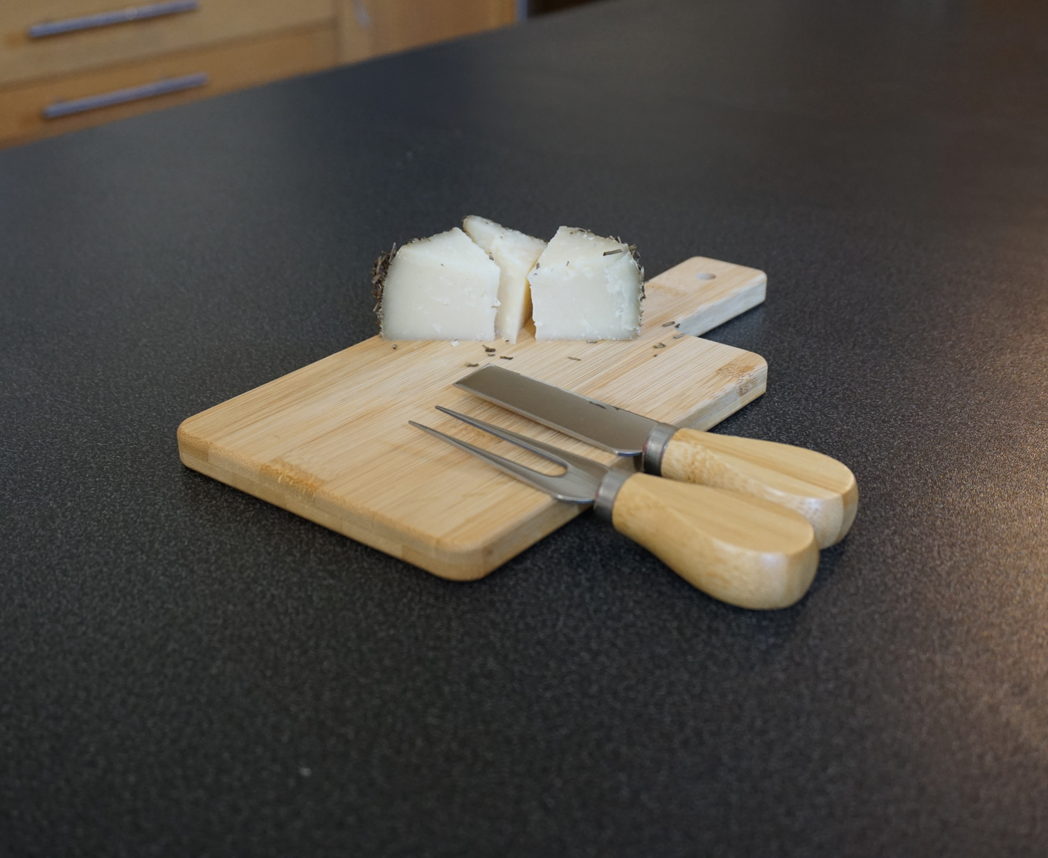 personnalisation gravure planche en bois fromage