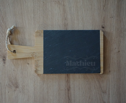 personnalisation gravure planche en bois et ardoise